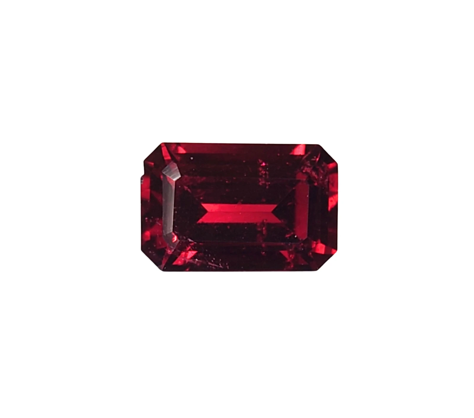 1.1ct Natural Emerald Faceted Rhodolite Garnet from Tanzania — view 1